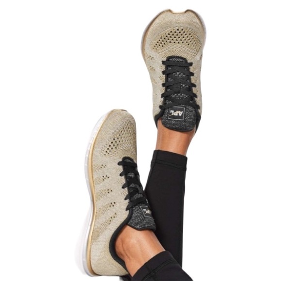 lululemon athletica Shoes - APL Lululemon Womens TechLoom Pro Shoe *Metallic Gold / Silver. Size 7